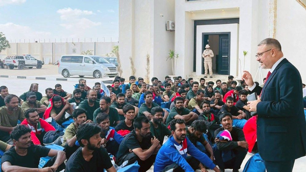 ১৭৫ বাংলাদেশিকে লিবিয়া থেকে দেশে ফিরিয়ে আনা হয়েছে